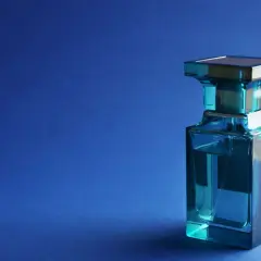 Eleganckie perfumy na prezent. Czy wiesz, że istnieją przesądy związane z dawaniem zapachów?